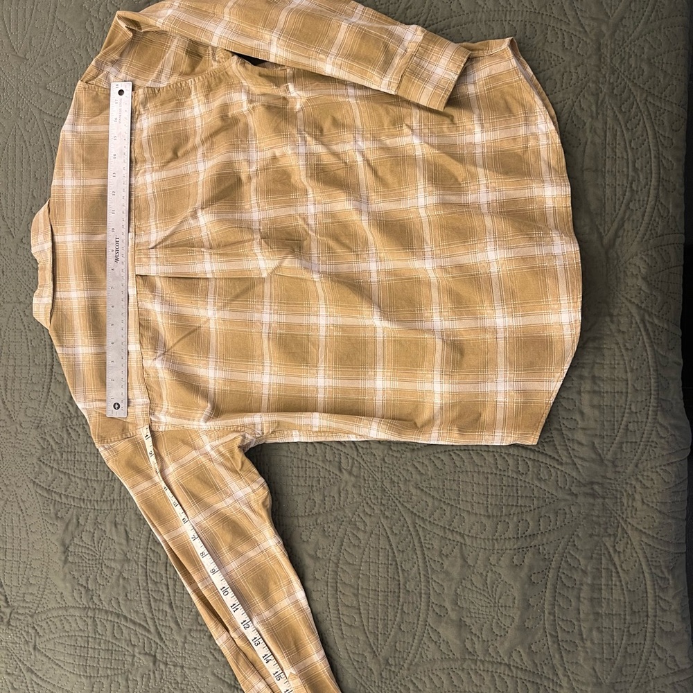 Plaid Button-Up Shirt in Tan and White